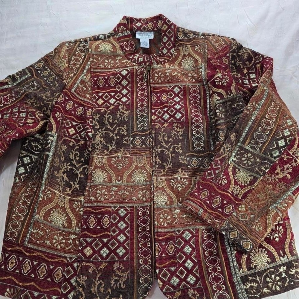 Molly & Maxx Woman Tapestry Jacket 2X Red Patchwork Zip Front Cardigan RN117552